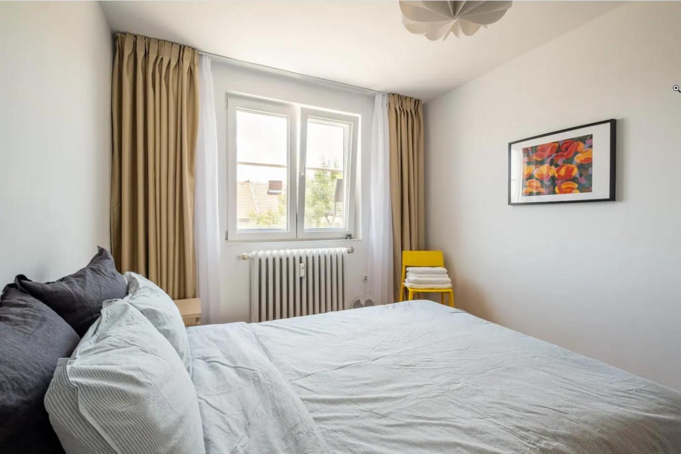 Apartemen Lovely 1-bdr With View Of Cathedral *